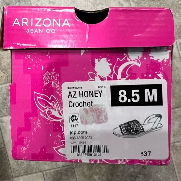 NEW NIB AZ Arizona tan cream off-white brown sandals  8.5 8 1/2‎ honey crochet - Picture 3 of 4